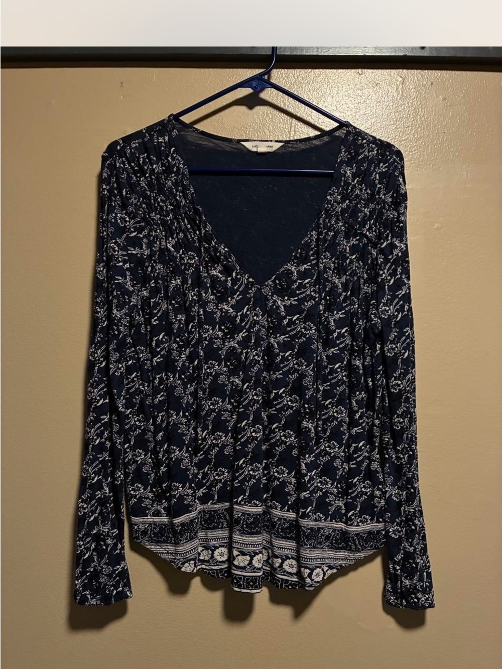 Lucky Brand Navy and White Floral Long-Sleeve V-Neck Top